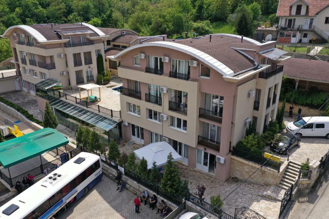 Sunny Hill Apartments & Aqua Park Vrnjačka Banja Exteriér fotografie